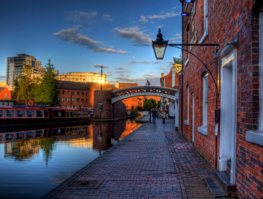 Food, Drink & Discovery on Birmingham’s Canals | Grapevine Birmingham