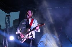 Andy Bennett Brings His Indie Rock Legacy to The Victoria