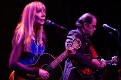 Charlie Dore is ‘still curious’ / Lost Elvis Costello track / Brum gig (Nov 28)