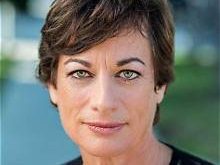 Actor-director Lisa Wolpe named first recipient of the Diane Meyer Lowman Shakespeare Studies Award