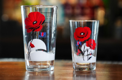 MARSTON’S AND THE ROYAL BRITISH LEGION LAUNCH LIMITED-EDITION POPPY GLASSWARE DESIGNED BY ARMY VETERAN JANE WILKES FROM THE WEST MIDLANDS